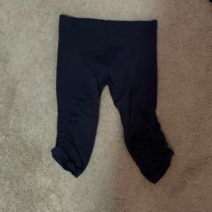 Lululemon cropped leggings